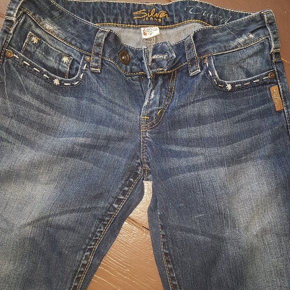 Jeans - Picture 1 of 4